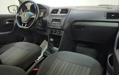 Volkswagen Polo VI (EU Market), 2016 год, 965 000 рублей, 13 фотография