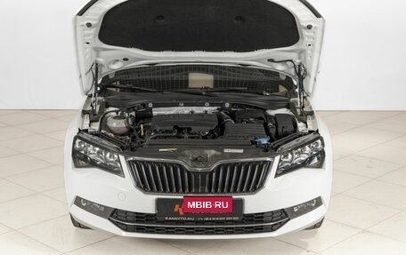 Skoda Superb III рестайлинг, 2017 год, 2 049 658 рублей, 9 фотография