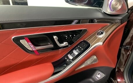 Mercedes-Benz S-Класс, 2024 год, 35 999 000 рублей, 17 фотография