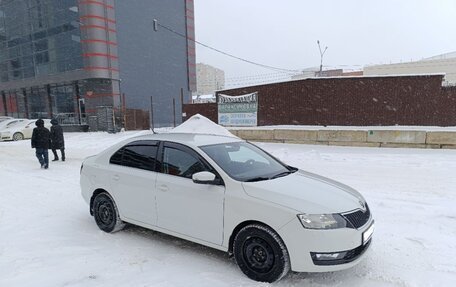 Skoda Rapid I, 2018 год, 1 570 000 рублей, 2 фотография