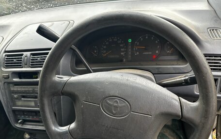Toyota Ipsum II, 1997 год, 500 000 рублей, 3 фотография