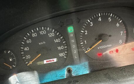 Toyota Ipsum II, 1997 год, 500 000 рублей, 4 фотография