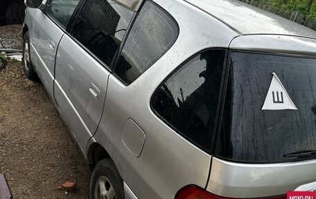 Toyota Ipsum II, 1997 год, 500 000 рублей, 2 фотография