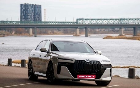 BMW 7 серия, 2025 год, 15 950 000 рублей, 4 фотография