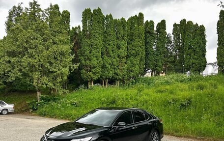 Toyota Camry, 2020 год, 3 180 000 рублей, 4 фотография