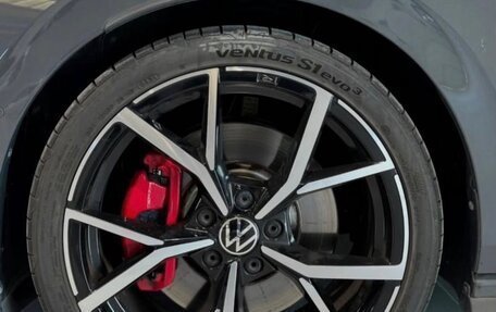 Volkswagen Golf GTI, 2022 год, 2 830 000 рублей, 8 фотография
