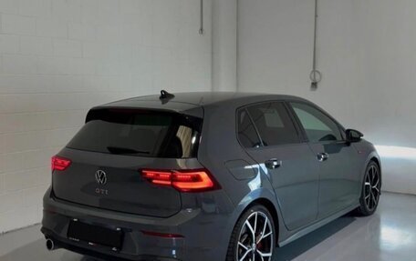 Volkswagen Golf GTI, 2022 год, 2 830 000 рублей, 2 фотография