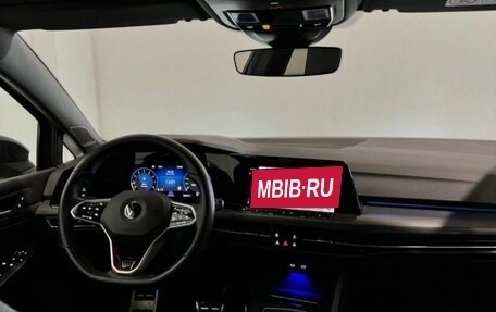 Volkswagen Golf GTI, 2022 год, 2 830 000 рублей, 11 фотография