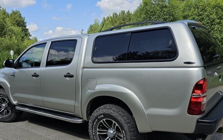 Toyota Hilux VII, 2014 год, 2 700 000 рублей, 6 фотография