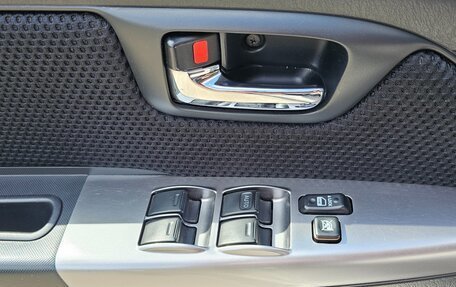 Toyota Hilux VII, 2014 год, 2 700 000 рублей, 18 фотография