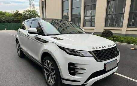 Land Rover Range Rover Evoque II, 2022 год, 3 620 000 рублей, 3 фотография
