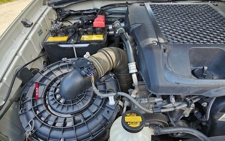 Toyota Hilux VII, 2014 год, 2 700 000 рублей, 28 фотография
