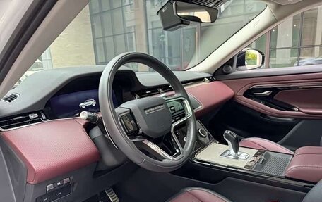 Land Rover Range Rover Evoque II, 2022 год, 3 620 000 рублей, 11 фотография
