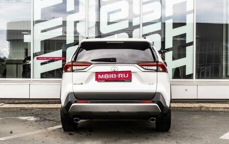 Toyota RAV4, 2019 год, 3 149 000 рублей, 4 фотография