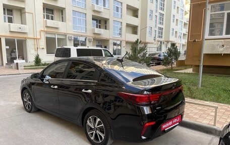 KIA Rio IV, 2018 год, 1 620 000 рублей, 4 фотография