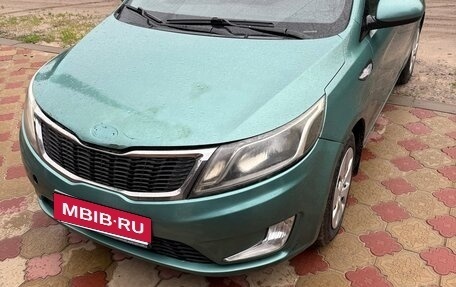 KIA Rio III рестайлинг, 2013 год, 750 000 рублей, 2 фотография