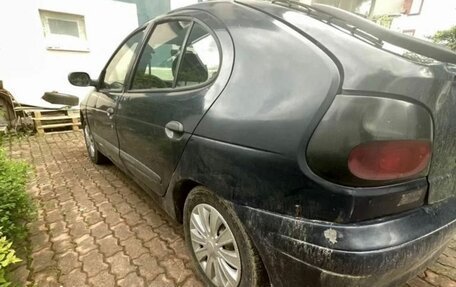 Renault Megane II, 1996 год, 135 000 рублей, 1 фотография