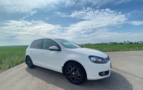 Volkswagen Golf VI, 2012 год, 900 000 рублей, 1 фотография