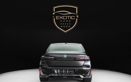 BMW 7 серия, 2023 год, 11 000 000 рублей, 14 фотография