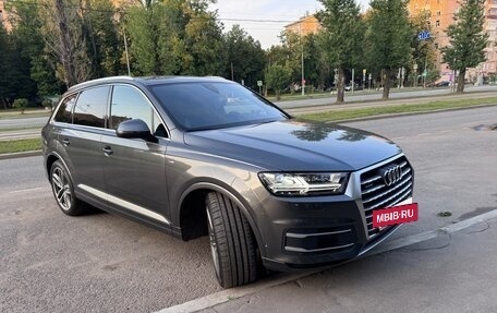 Audi Q7, 2019 год, 6 300 рублей, 2 фотография