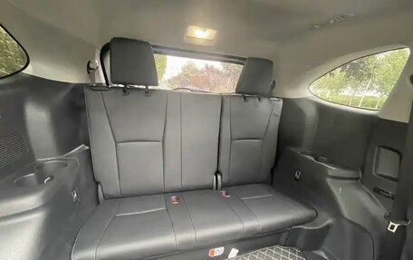 Toyota Highlander, 2022 год, 3 930 000 рублей, 13 фотография