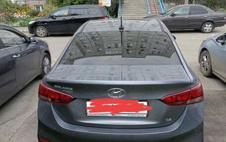 Hyundai Solaris II рестайлинг, 2018 год, 1 390 000 рублей, 3 фотография