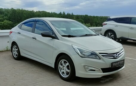 Hyundai Solaris II рестайлинг, 2014 год, 820 000 рублей, 3 фотография