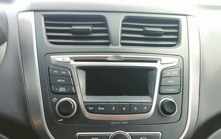 Hyundai Solaris II рестайлинг, 2014 год, 820 000 рублей, 12 фотография