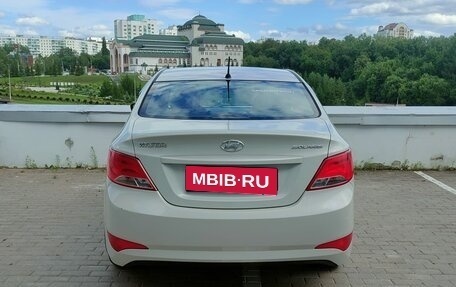 Hyundai Solaris II рестайлинг, 2014 год, 820 000 рублей, 5 фотография