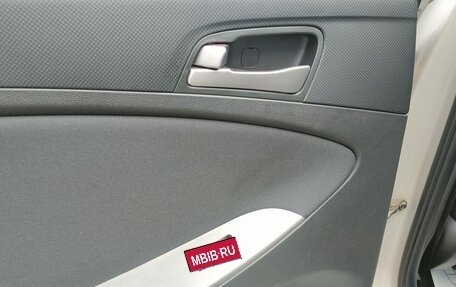 Hyundai Solaris II рестайлинг, 2014 год, 820 000 рублей, 19 фотография