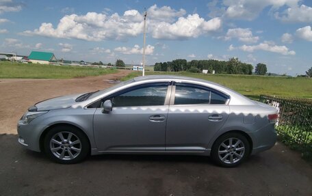 Toyota Avensis III рестайлинг, 2011 год, 1 150 000 рублей, 29 фотография