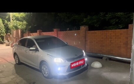 KIA Rio IV, 2018 год, 1 050 000 рублей, 5 фотография