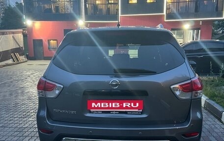 Nissan Pathfinder, 2014 год, 1 420 000 рублей, 5 фотография