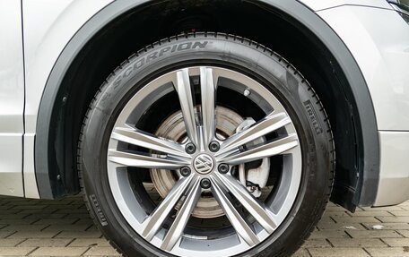 Volkswagen Tiguan II, 2020 год, 2 990 000 рублей, 8 фотография
