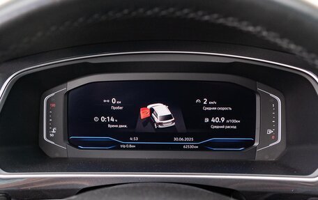 Volkswagen Tiguan II, 2020 год, 2 990 000 рублей, 14 фотография