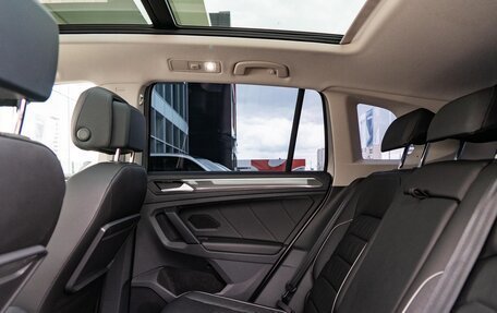 Volkswagen Tiguan II, 2020 год, 2 990 000 рублей, 13 фотография