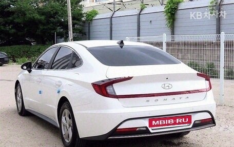 Hyundai Sonata VIII, 2022 год, 2 010 000 рублей, 3 фотография