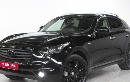 Infiniti FX II, 2013 год, 1 990 000 рублей, 1 фотография