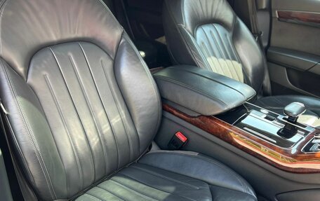 Audi A8, 2013 год, 1 350 000 рублей, 17 фотография