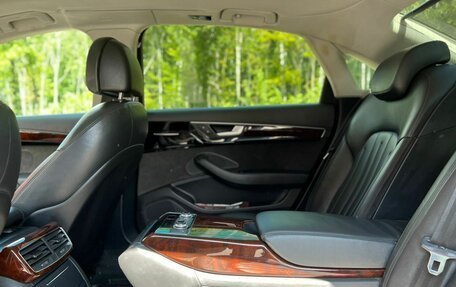 Audi A8, 2013 год, 1 350 000 рублей, 13 фотография