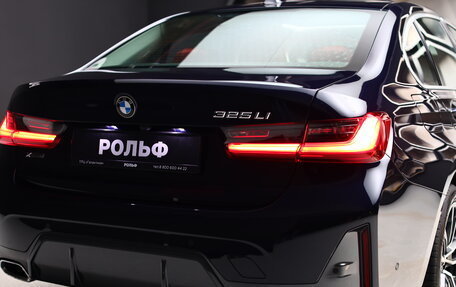 BMW 3 серия, 2024 год, 5 800 000 рублей, 13 фотография