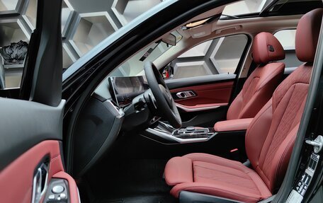 BMW 3 серия, 2024 год, 5 800 000 рублей, 21 фотография