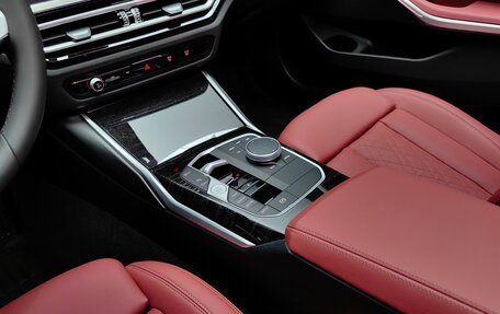 BMW 3 серия, 2024 год, 5 800 000 рублей, 32 фотография