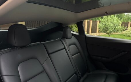 Tesla Model Y I, 2020 год, 3 749 000 рублей, 27 фотография