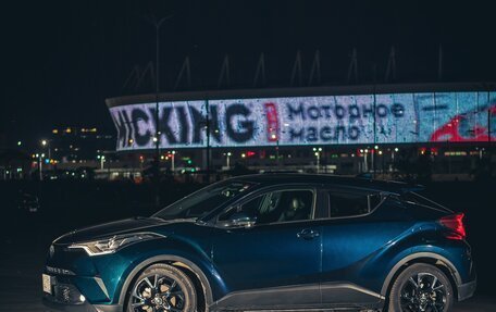 Toyota C-HR I рестайлинг, 2019 год, 2 600 000 рублей, 19 фотография