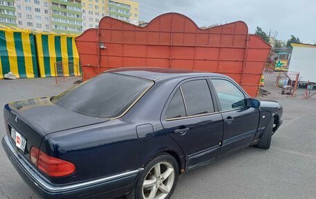 Mercedes-Benz E-Класс, 1998 год, 200 000 рублей, 5 фотография