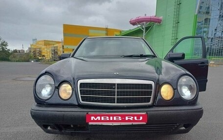 Mercedes-Benz E-Класс, 1998 год, 200 000 рублей, 7 фотография