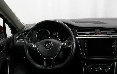 Volkswagen Tiguan II, 2017 год, 1 929 000 рублей, 14 фотография