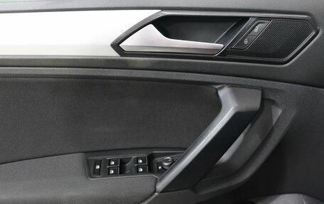 Volkswagen Tiguan II, 2017 год, 1 929 000 рублей, 11 фотография
