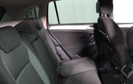 Volkswagen Tiguan II, 2017 год, 1 929 000 рублей, 22 фотография